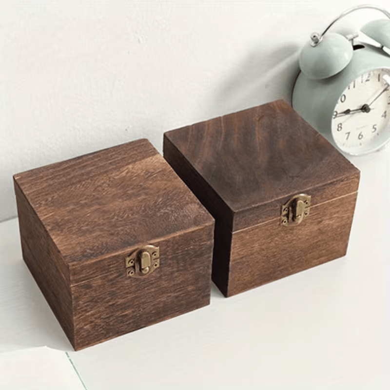 1pc Caixa de Joias Vintage em Madeira Reciclada com Tampa Queimada - Organizador Rústico Hexagonal para Mesa com Dobradiças Douradas e Fechadura, Armazenamento Multiuso para Joias, Pequenos Objetos e Papelaria - Acabamento Natural, Caixa Decorativa Compacta, Presente
