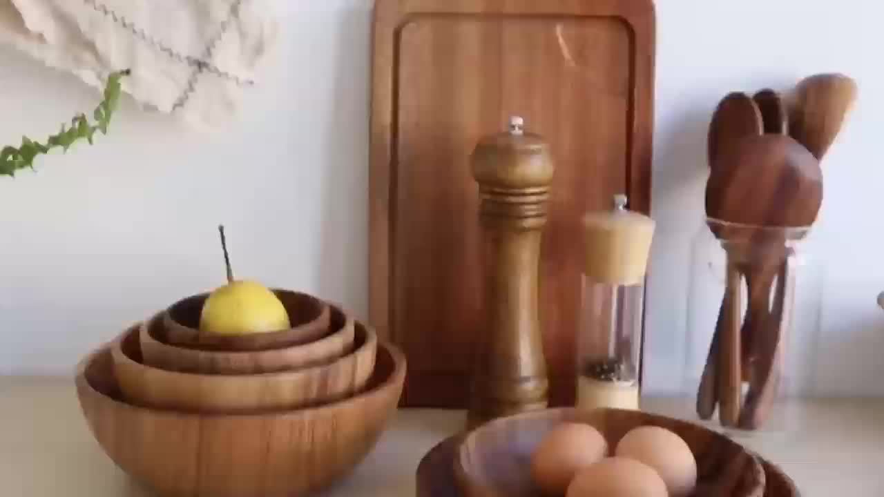 Conjunto de 2 Tigelas Grandes de Madeira de Acácia para Misturar, Tigelas de Salada, Pratos de Servir, Tigelas de Legumes, Tigelas de Cereal, Tigelas de Caldo, Artesanais, Design Listrado, Reutilizáveis, Adequadas para Misturar, Servir Saladas e Macarrão, Ideais para Cozinhas Domésticas e