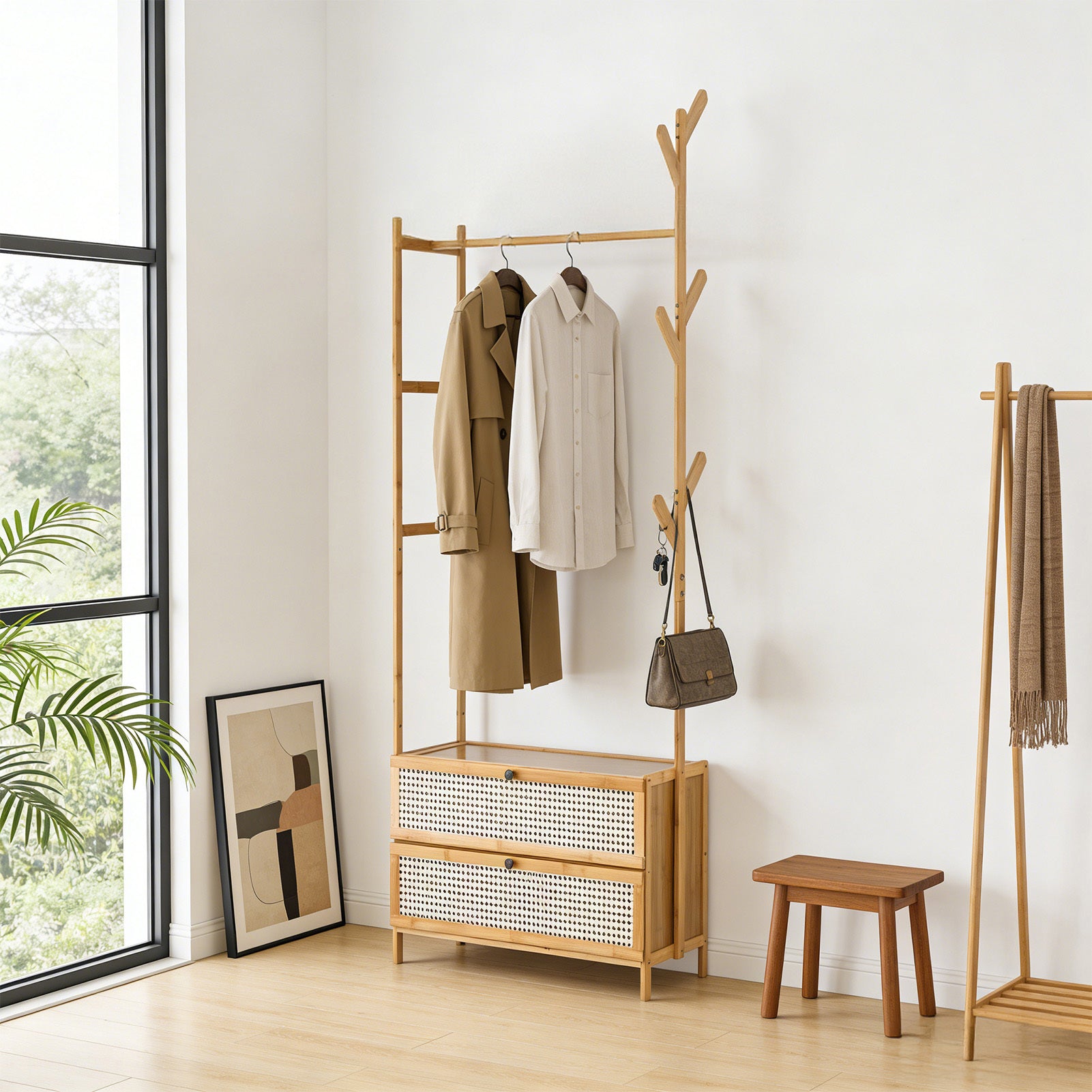 Suporte de Sapatos Oculto de Bambu para Poupar Espaço com Cabide - Armário de Sapatos com Design Ventilado, Cabide, Armário Aberto, Suporte de Roupa e Casacos Multiusos com Ganchos, Barra de Roupa de Madeira com Prateleiras para Hall de Entrada e Sala de Estar (Madeira Natural, 50x30x161cm)