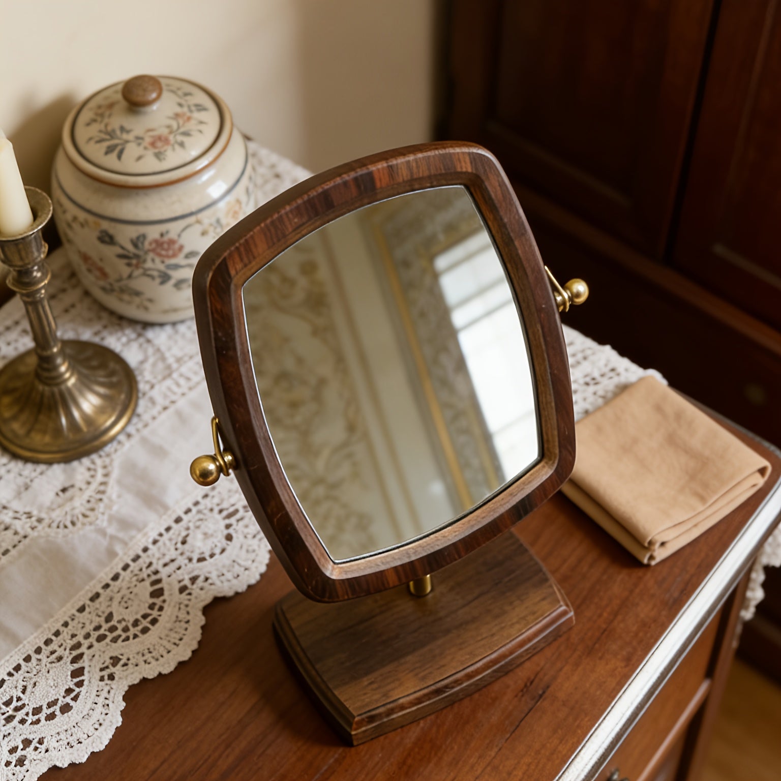 Espelho de Mesa Portátil em Nogueira para Casa e Viagem - Moldura de Madeira com Acabamento Polido, Estilo Vintage/Coreano, Espelho de Toucador Compacto para Cômoda ou Escrivaninha, Luxo Leve
