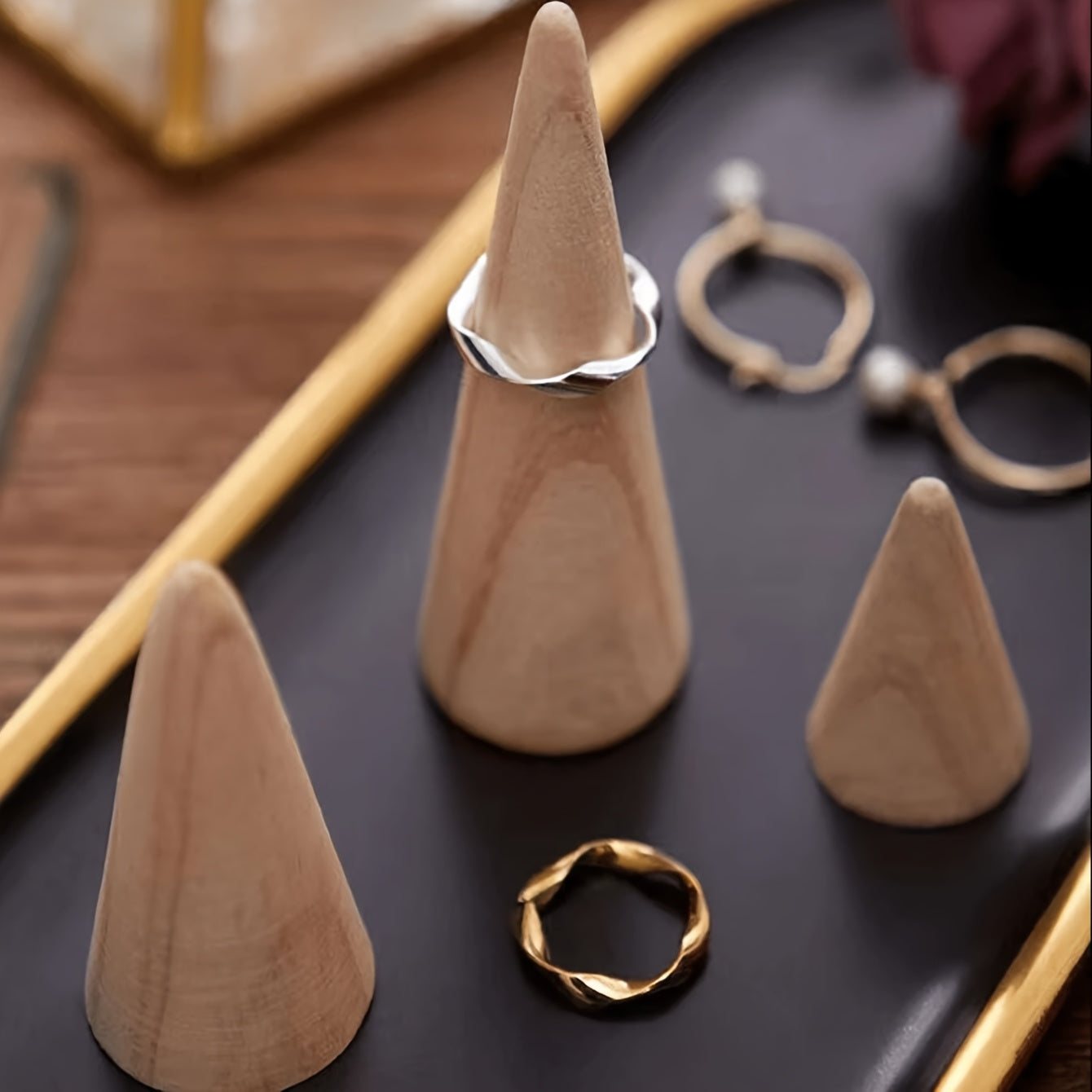 Conjunto de 3 Suportes de Anéis em Forma de Cone, Perfeitos para Presentes de Dia dos Namorados, Casamentos e Aniversários, Organizadores de Joias Suspensos